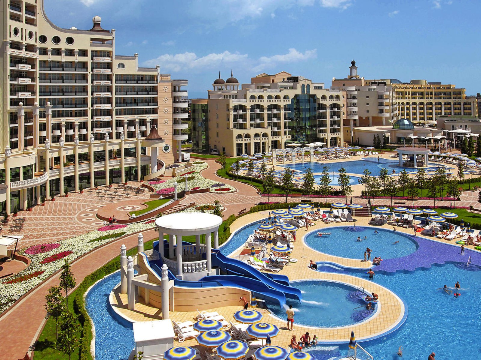 Sunset Resort Eta